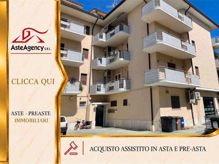 Appartamento con 5 locali in vendita in Corso Matteotti, Centro, Sant'Egidio alla Vibrata