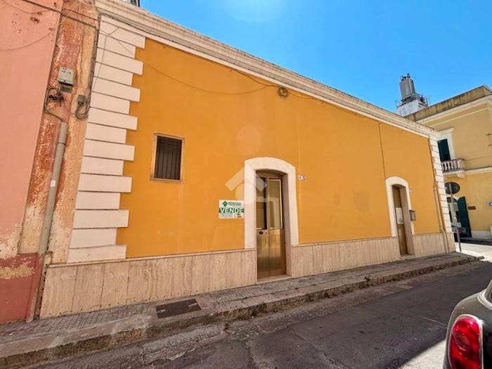 Casa quadrilocale in vendita in Via d' elia, Centro, Gallipoli