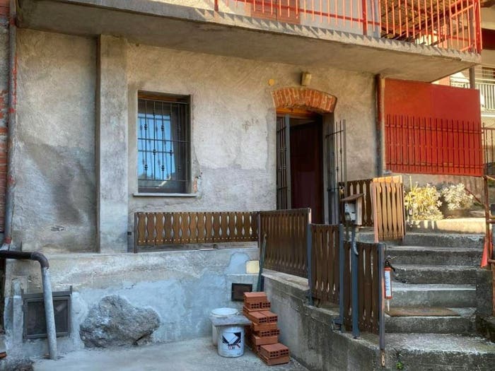 Casa bilocale in vendita in Via Castagneretto, Baratte, Villar Focchiardo