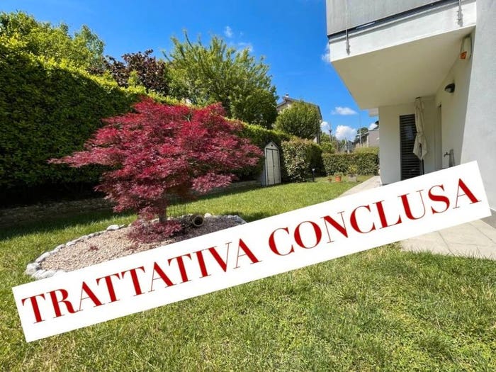 Appartamento quadrilocale in vendita in Lambrugo