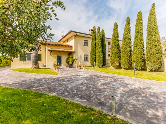 Casa con 6 locali in vendita in Strada Torrenuova, Pantanaccio, Latina