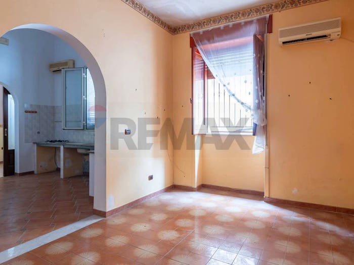 Casa con 6 locali in vendita in via Emilio Zola, Centro, Avola