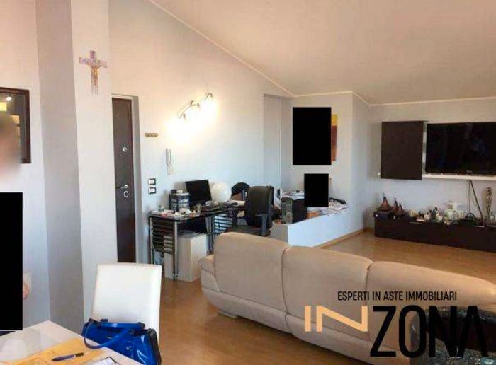 Appartamento trilocale in vendita in vicolo de gasperi, Centobuchi, Monteprandone