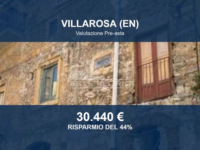 Appartamento con 6 locali in vendita in Via Genco, Centro, Villarosa