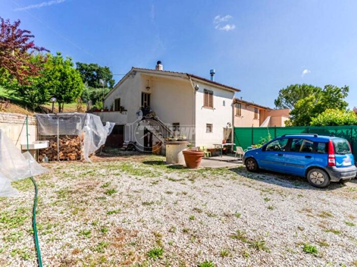 Casa trilocale in vendita in Contrada Santa Maria, Montegranaro