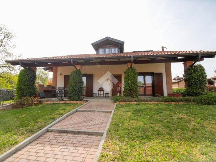 Casa con 6 locali in vendita in Via Francesco Bertino, Lombardore