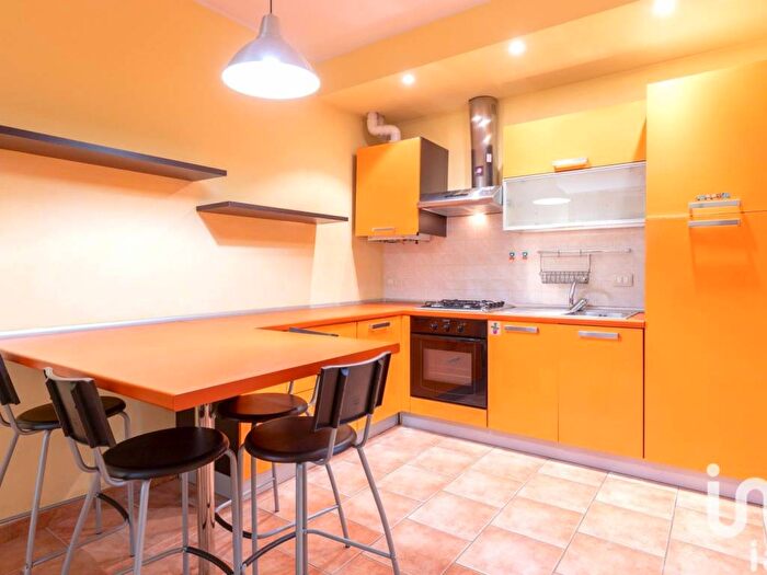 Appartamento trilocale in vendita in Via Bezzecca, Capodimonte, Ancona