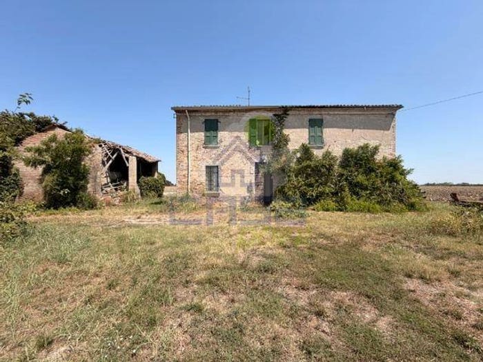 Casa con 6 locali in vendita in STRADA ARDENGA, San Pietro in Cerro