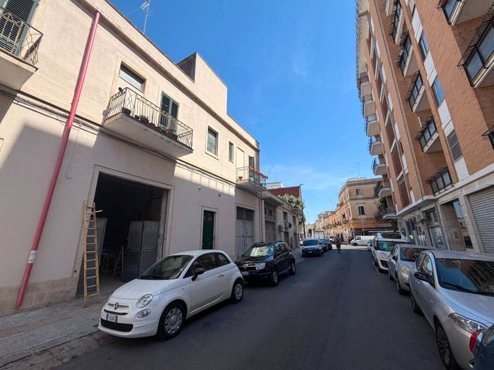 Casa trilocale in vendita in Via Casale Cerrate, Università Via Taranto, Lecce