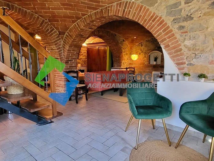 Appartamento quadrilocale in vendita in corsignano, Corsignano, Castelnuovo Berardenga