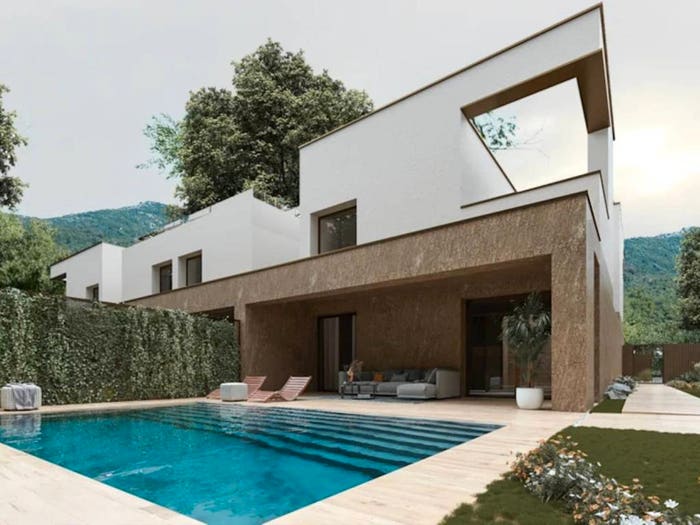 Casa quadrilocale in vendita in Via Isonzo, Centro, Carugo