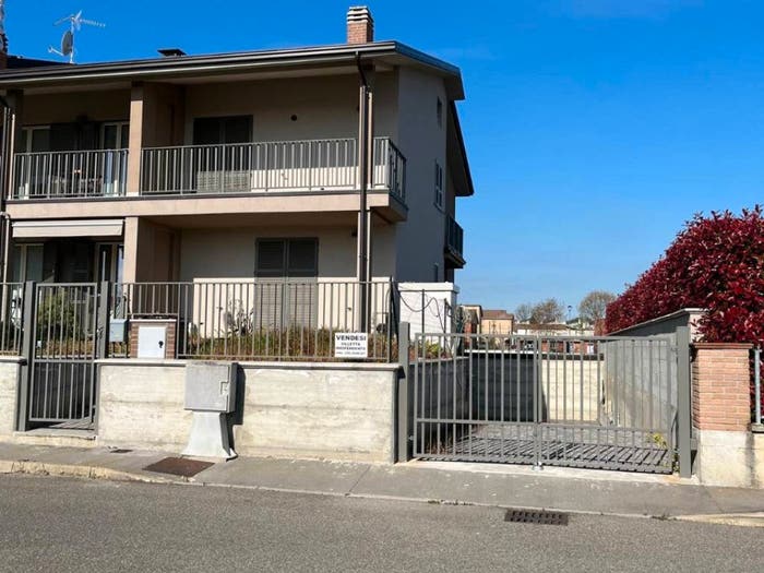 Casa con 6 locali in vendita in via cervi, Centro, Podenzano