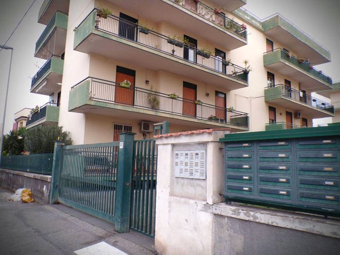 Appartamento trilocale in vendita in Via Libertà, Centro, Riposto