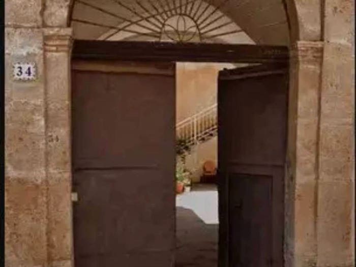 Casa con 6 locali in vendita in Via Umberto I, Centro, Campobello di Mazara
