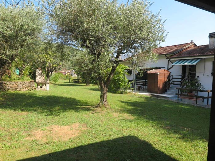 Casa con 6 locali in vendita in Via Ghilenda, Centro, Ameglia