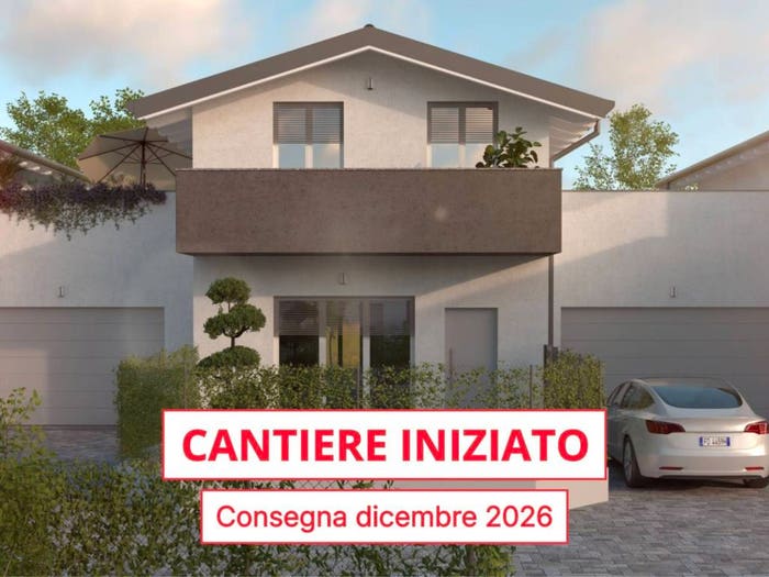Casa quadrilocale in vendita in Via Arturo Toscanini, Centro, Guanzate