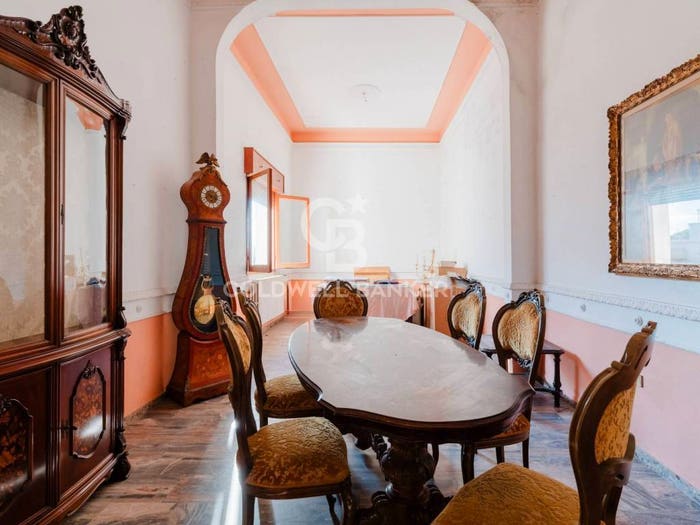 Casa con 6 locali in vendita in Via Regina Elena, San Donaci