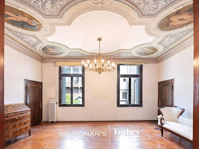 Appartamento con 6 locali in vendita in Sestiere di San Marco, San Marco, Venezia