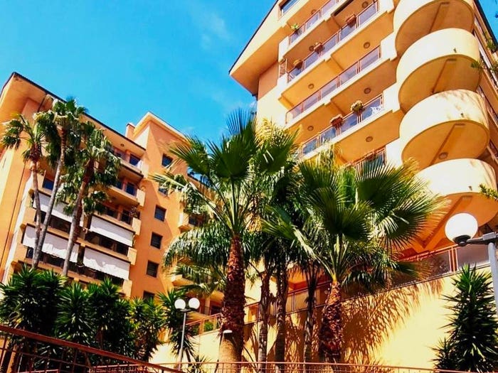 Appartamento con 6 locali in vendita in VIALE ITALIA, Gonzaga, Messina