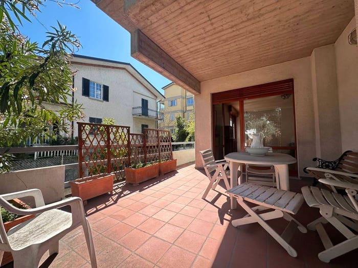 Casa con 5 locali in vendita in Via Stalingrado, San Lazzaro, Parma