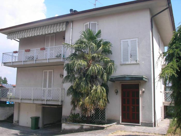 Appartamento quadrilocale in vendita in Via Cesare Battisti, Barlassina