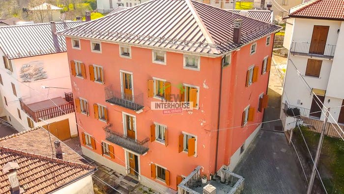 Casa con 6 locali in vendita in Via Tavella, Salino, Paularo