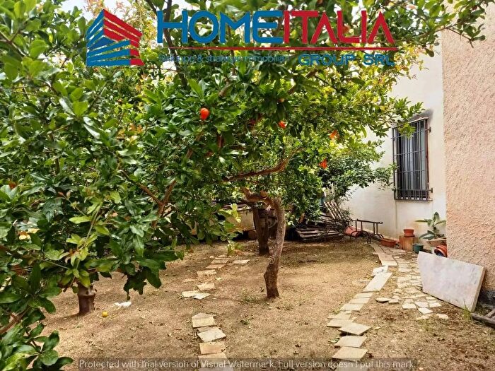 Casa con 6 locali in vendita in Via Asmara, Valderice
