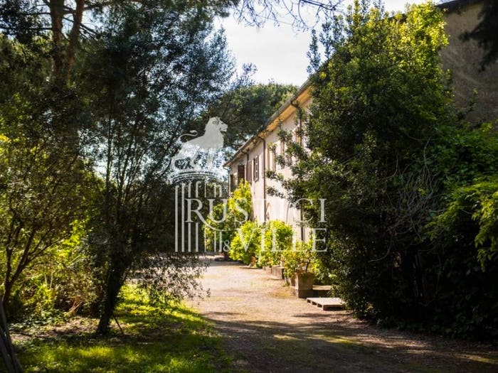 Casa con 6 locali in vendita in Piazza San Paolo all'Orto, San Francesco, Pisa