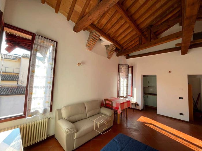 Appartamento monolocale in vendita in Via San Romano, Centro Storico, Ferrara