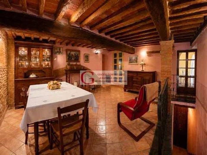 Appartamento quadrilocale in vendita in Via Zucchelli SNC, Centro, Peccioli