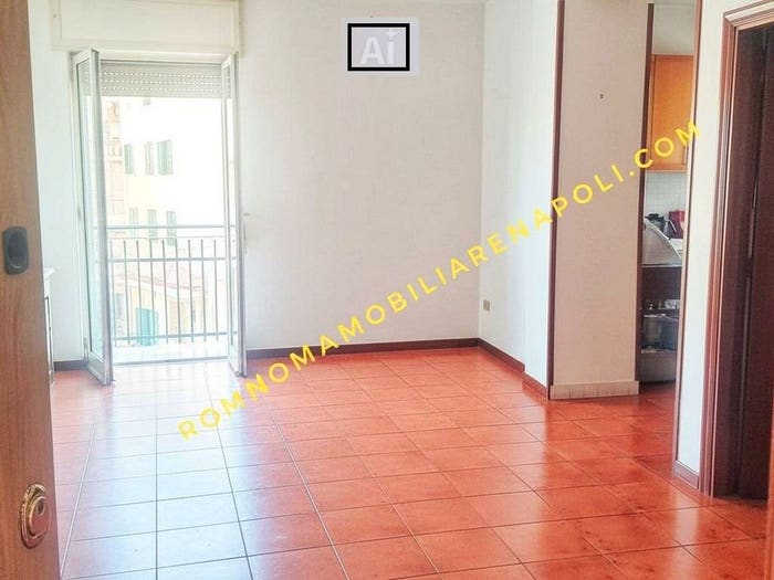 Appartamento trilocale in vendita in Via di Pozzuoli, Bagnoli, Napoli