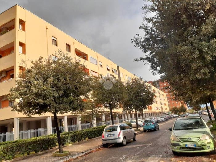 Appartamento trilocale in vendita in Via Lione, Inghilterra Zona, Aprilia