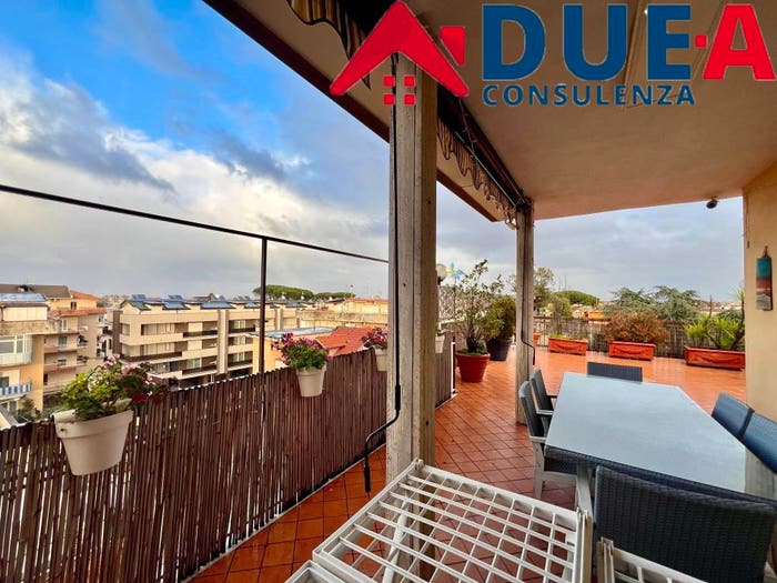 Casa quadrilocale in vendita in Via della Libertà, Villaricca