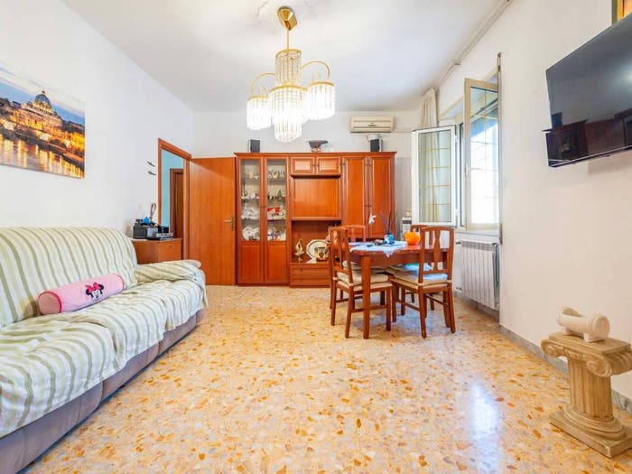 Appartamento quadrilocale in vendita in Via Trieste, Ciampino