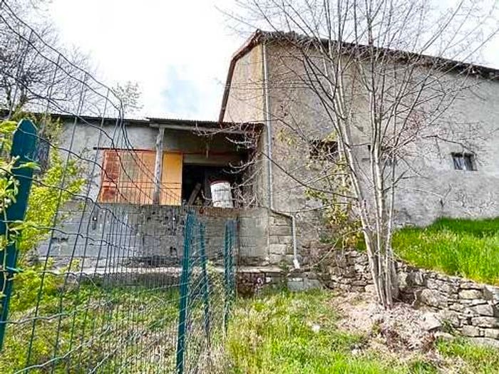 Casa bilocale in vendita in Via Fratta, Fanano