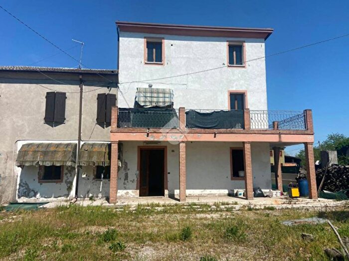 Casa con 6 locali in vendita in Via borgo botteghe, Piove di Sacco