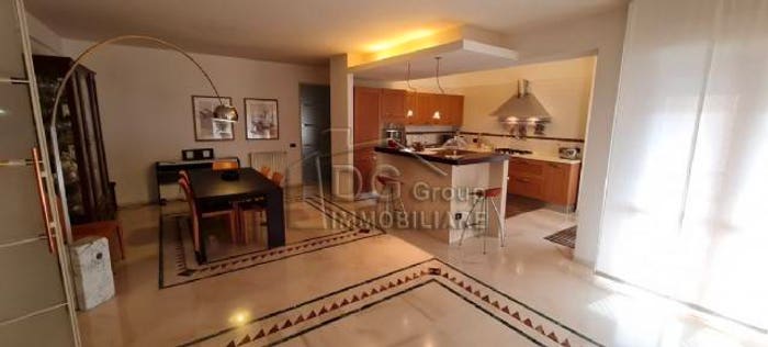 Appartamento con 6 locali in vendita in via narici, Semicentro, Alcamo