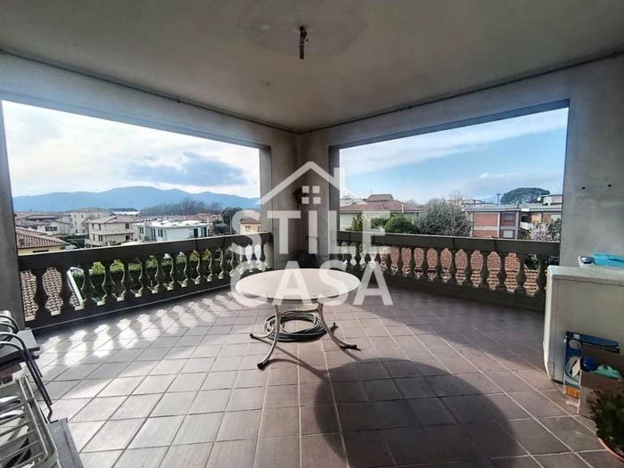 Appartamento con 5 locali in vendita in Altopascio Centro, Altopascio
