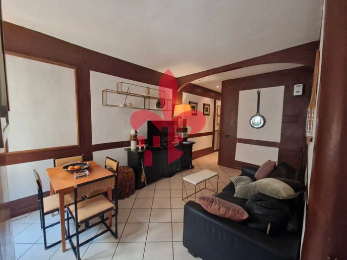 Appartamento trilocale in vendita in Borgo Tegolaio, Santo Spirito, Firenze