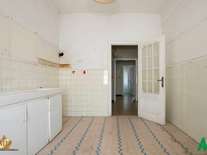 Appartamento bilocale in vendita in Via Alessandro Sacheri, Marassi, Genova