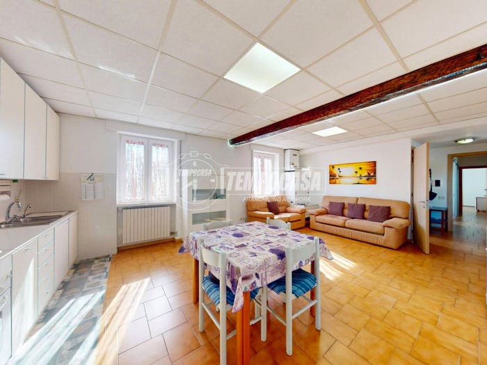 Appartamento trilocale in vendita in Via MANZONI, Centro, Olgiate Comasco