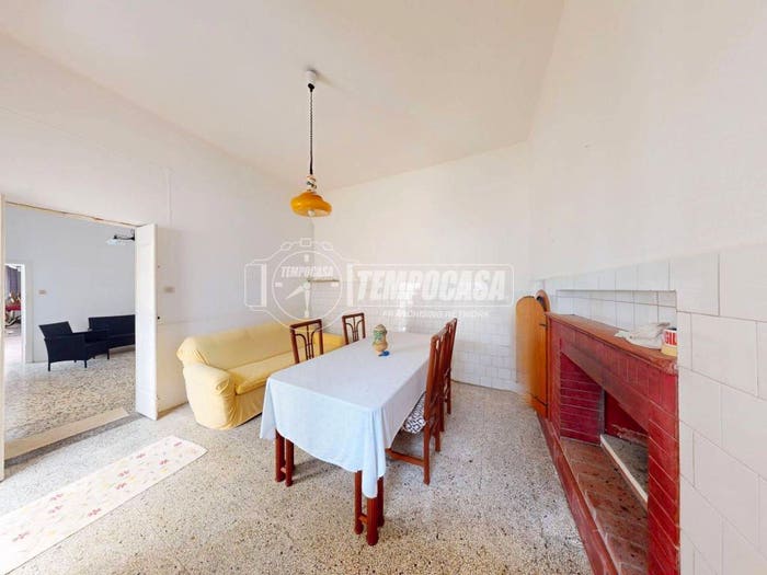 Casa quadrilocale in vendita in Via Aquila, Montesano Salentino