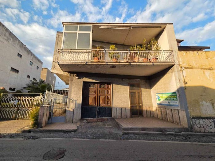 Casa con 6 locali in vendita in Corso Luigi Einaudi, Terzigno