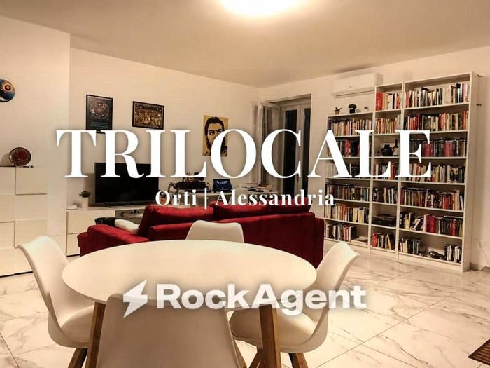 Appartamento trilocale in vendita in Viale Milite Ignoto, Orti, Alessandria