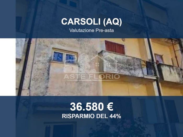 Appartamento trilocale in vendita in Via dei Marsi, Centro, Carsoli