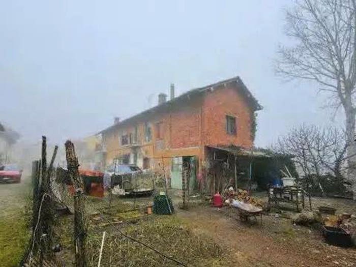Casa con 6 locali in vendita in Via Maestra, Torrazza, Borgo San Siro