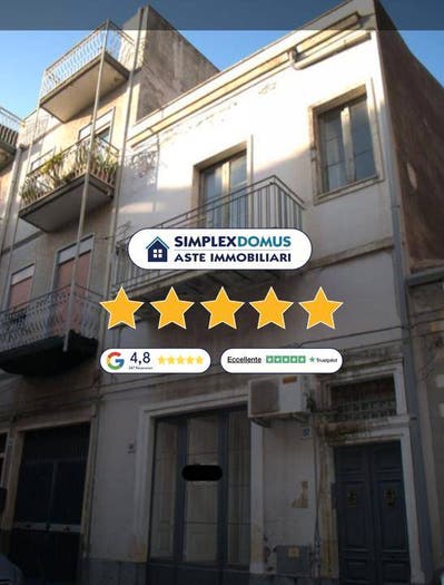 Appartamento con 6 locali in vendita in VIA ARCHIMEDE, Centro, Misterbianco