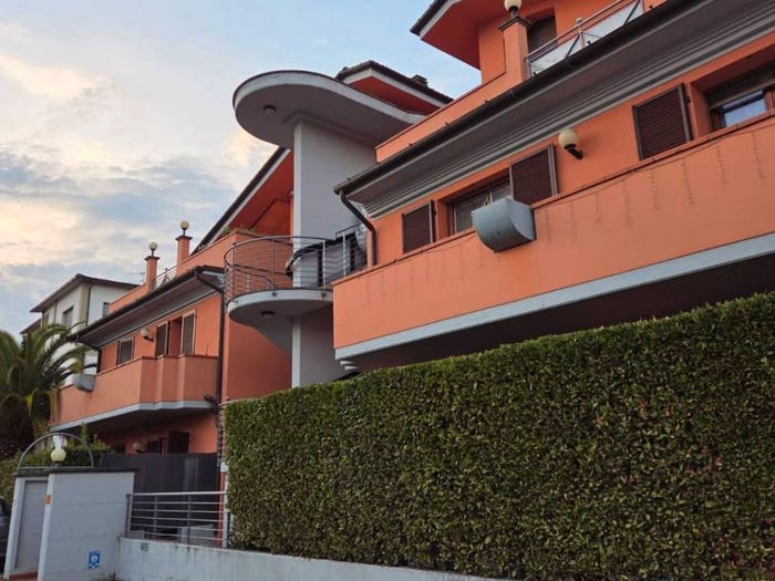 Appartamento trilocale in vendita in Via della Circonvallazione, Borgo A Buggiano, Buggiano