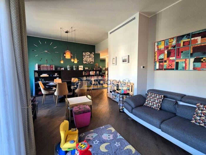 Appartamento quadrilocale in vendita in Viale Libertà, Stazione Ticinello, Pavia