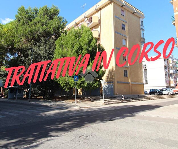 Appartamento quadrilocale in vendita in Piazza Giovanni Segantini, Brindisi